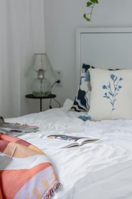 Apartment With Balcony, Private Parking - Bagry Lake - Goszczynskiego 1 Krakow Luaran gambar